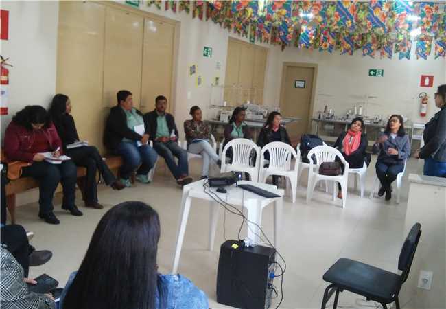 Reunião - Desenvolvimento social, INSS, entidades 3